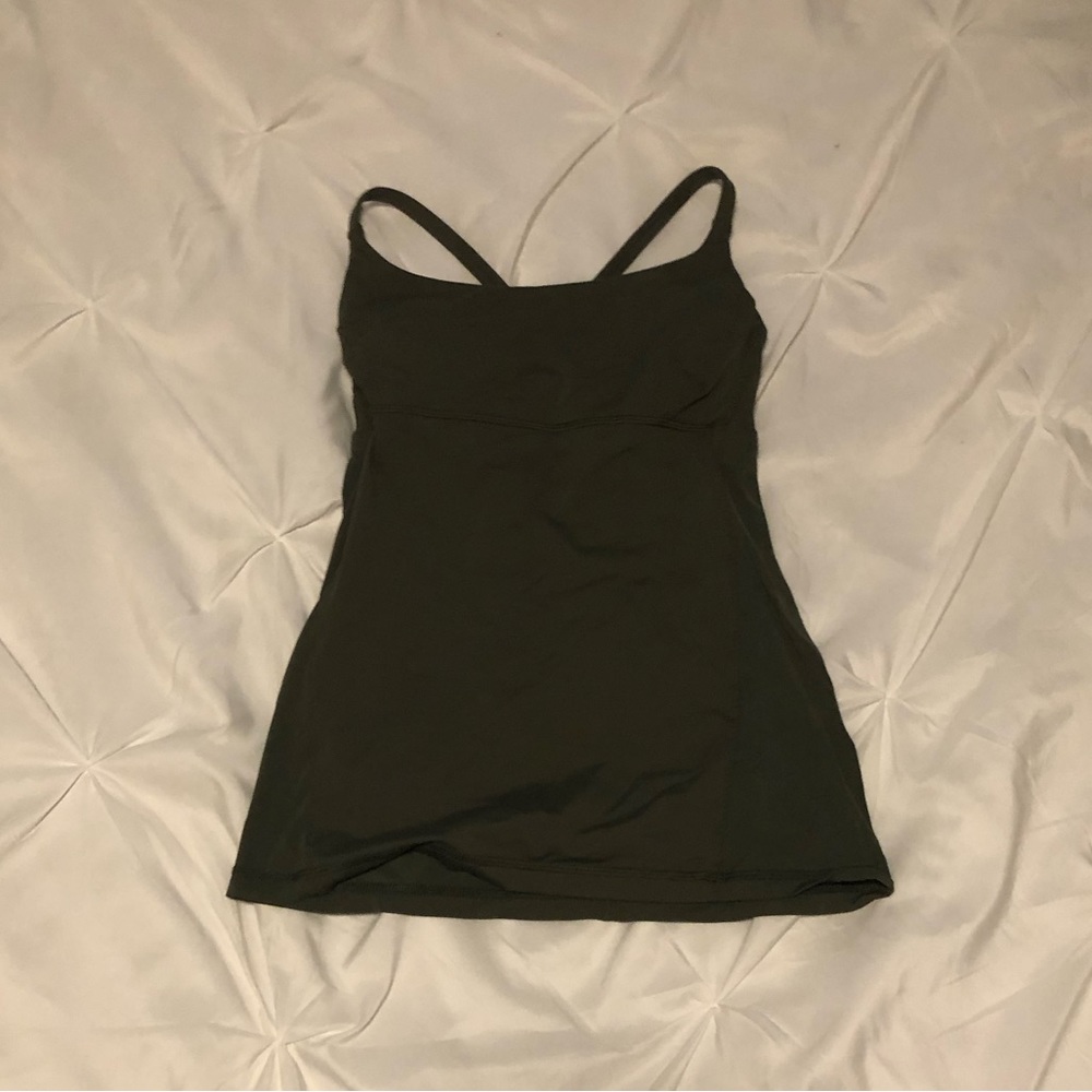 Lululemon tank top